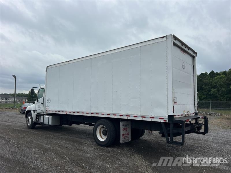 Hino 268 Camion Fourgon