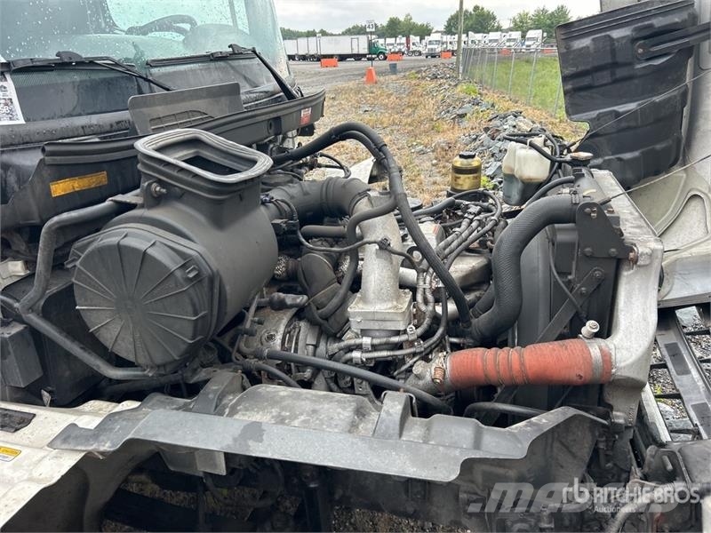 Hino 268 Camion Fourgon