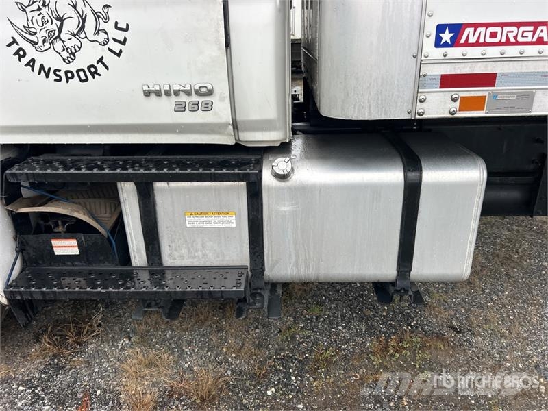 Hino 268 Camion Fourgon