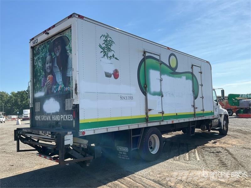 Hino 268 탑차 트럭