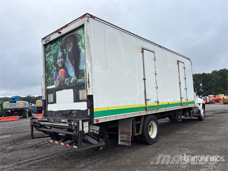 Hino 268 탑차 트럭