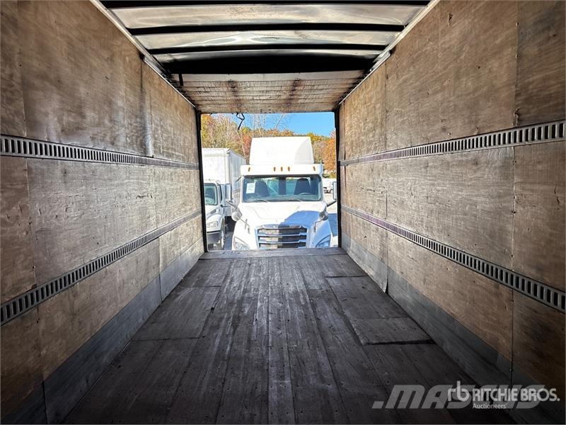 Hino 268 Bakwagens met gesloten opbouw