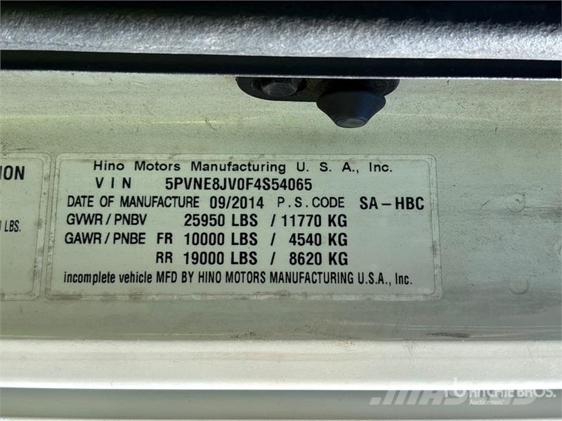 Hino 268 Umpikorikuorma-autot