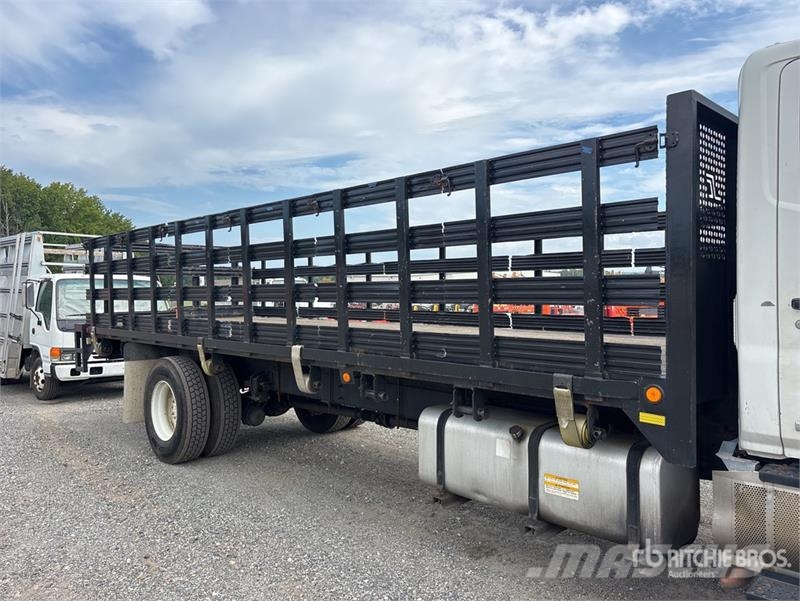 Hino 268 4x2 Flatbed Truck Lastbil med lad/Flatbed