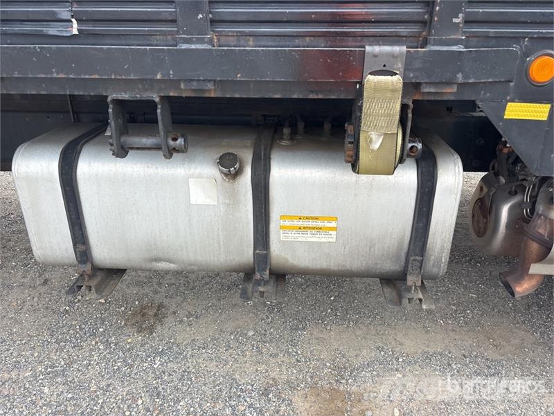 Hino 268 4x2 Flatbed Truck Lastbil med lad/Flatbed