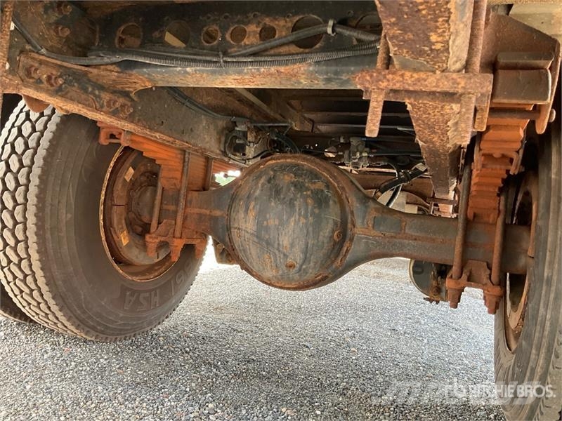 Hino 268A 4x2 Van Truck Kofferaufbau