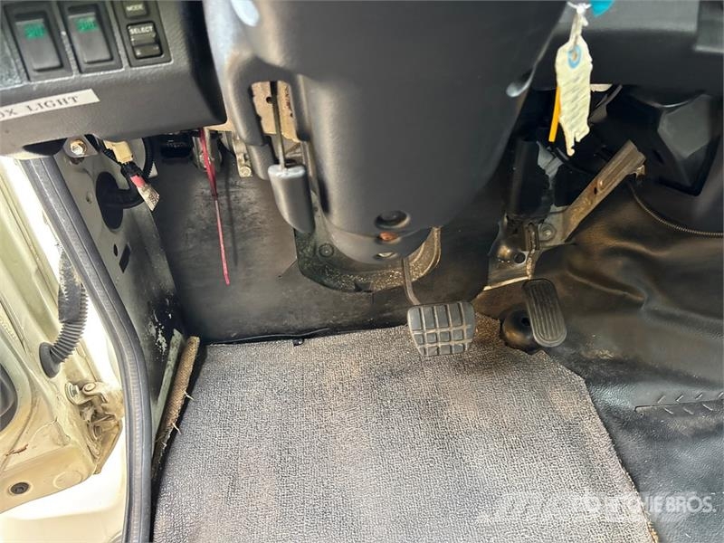 Hino 338 Kravas automašīnas - refrižeratori