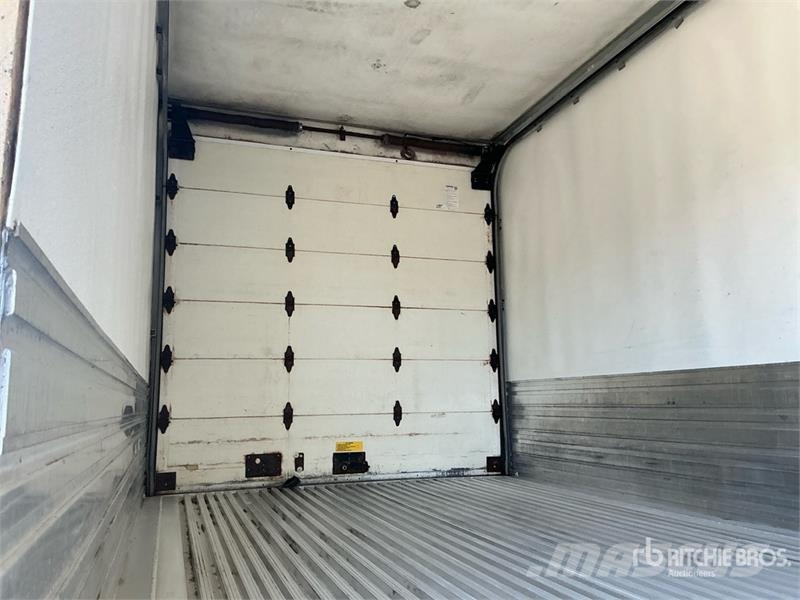 Hino 338 Camiões caixa temperatura controlada