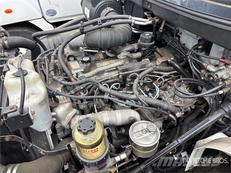 Hino 338 Kravas automašīnas - refrižeratori
