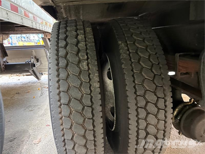 Hino 338 Kravas automašīnas - refrižeratori