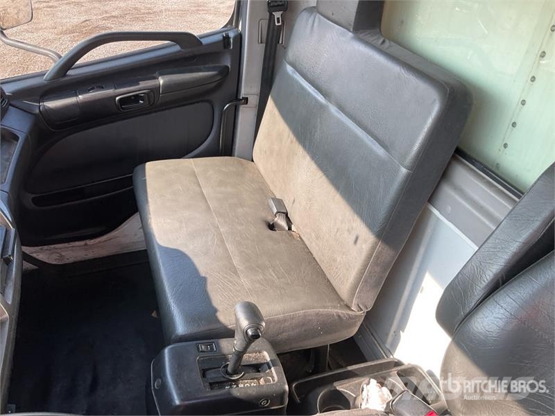 Hino 338 С температурен контрол