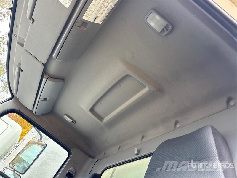 Hino 338 Kravas automašīnas - refrižeratori