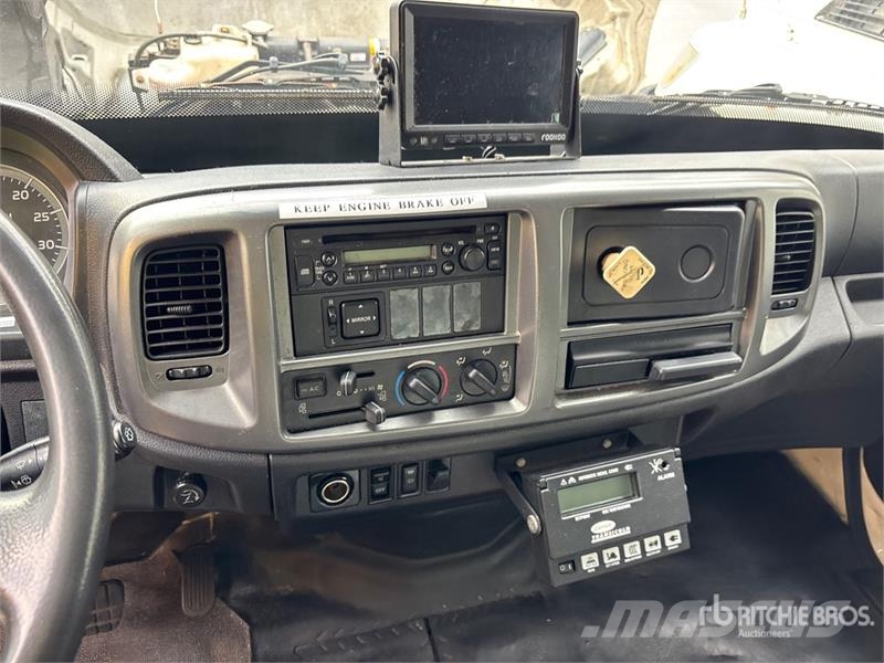 Hino 338 Kravas automašīnas - refrižeratori