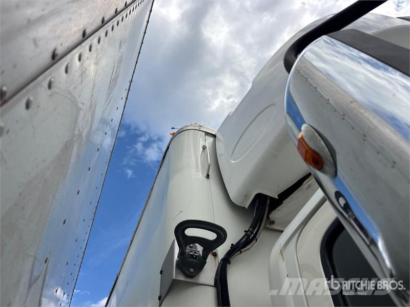 Hino 338 Kravas automašīnas - refrižeratori