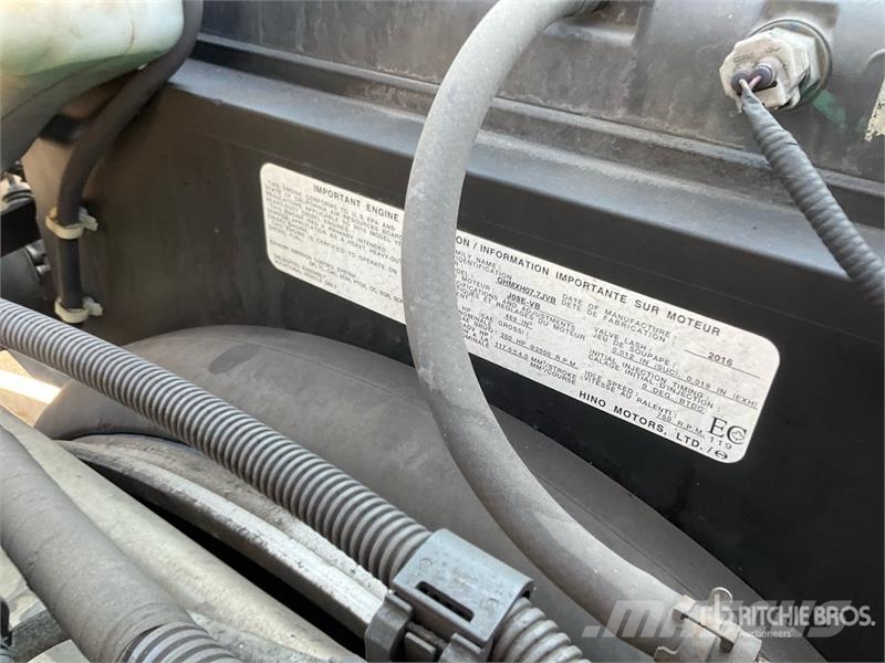 Hino 338 С температурен контрол
