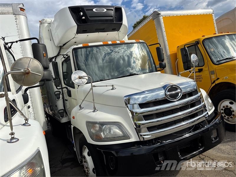 Hino 338 Kravas automašīnas - refrižeratori