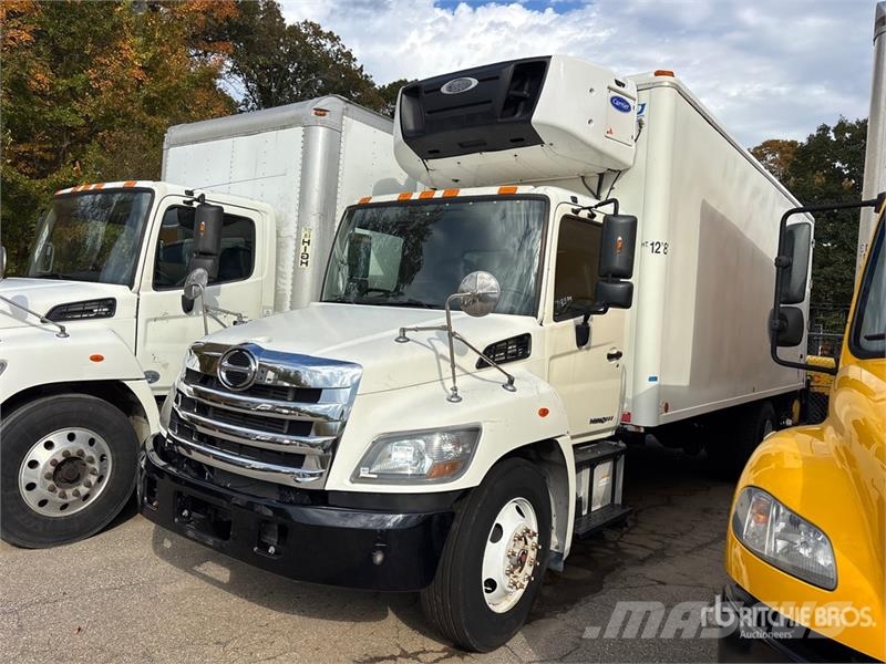 Hino 338 Kravas automašīnas - refrižeratori