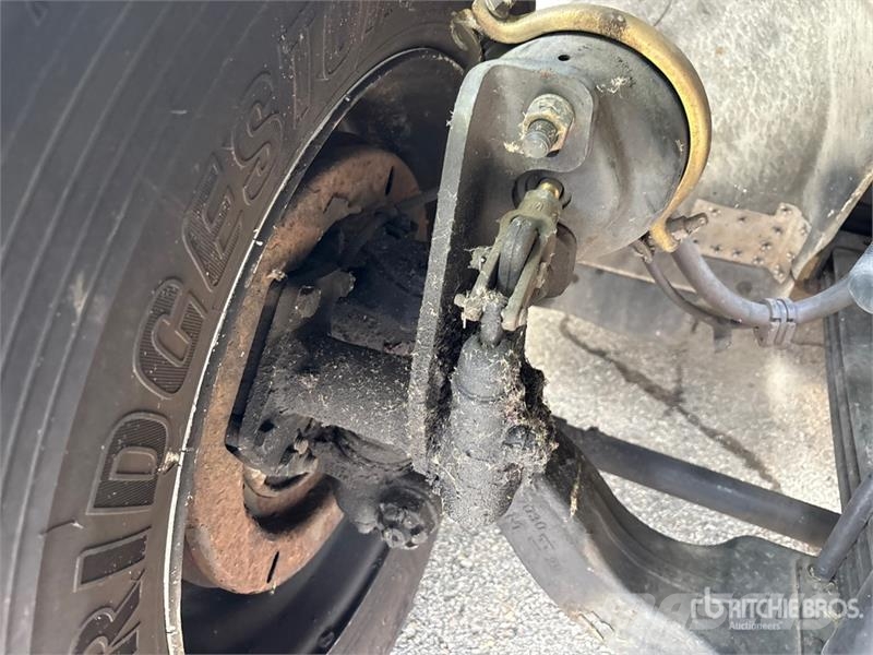 Hino 338 Kravas automašīnas - refrižeratori