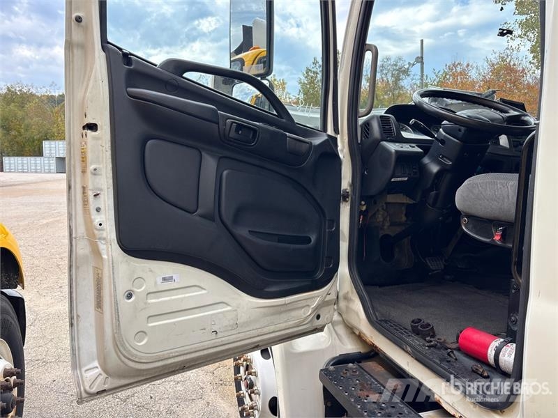 Hino 338 Kravas automašīnas - refrižeratori
