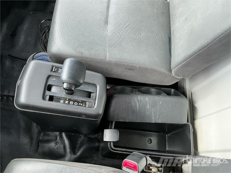 Hino 338 Φορτηγά Ψυγεία
