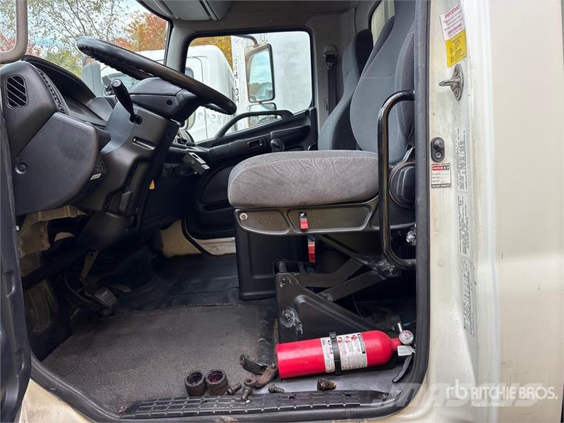 Hino 338 Kravas automašīnas - refrižeratori
