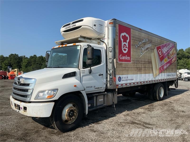 Hino 338 С температурен контрол