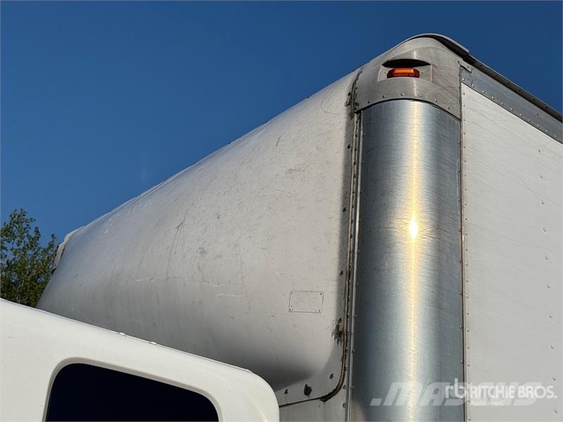 Hino L6 4x2 Sleeper Van Truck 탑차 트럭