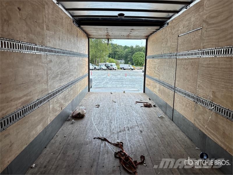 Hino L6 4x2 Van Truck Tovornjaki zabojniki