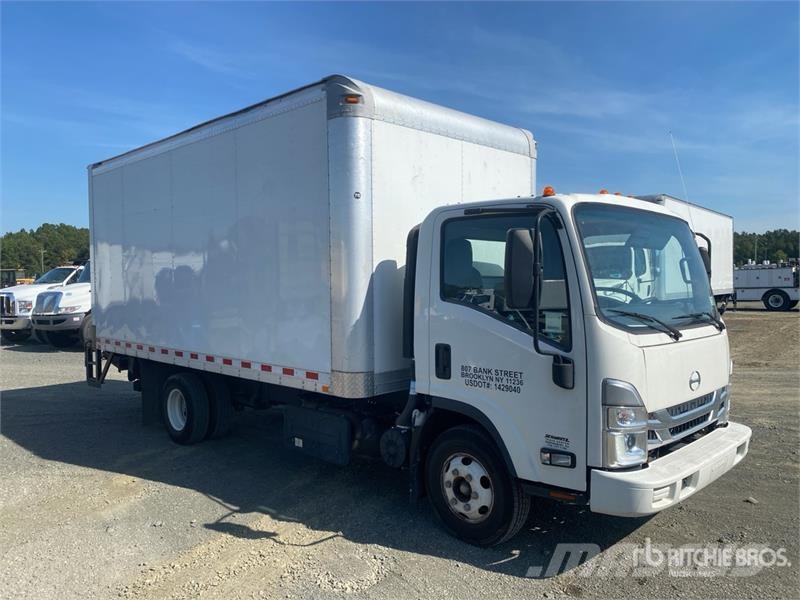 Hino S4 4x2 Van Truck Box trucks