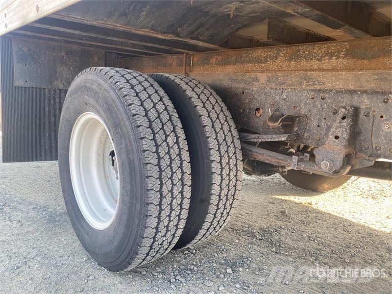 Hino S4 4x2 Van Truck Box trucks