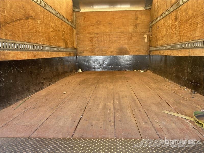 Hino S4 4x2 Van Truck Box trucks