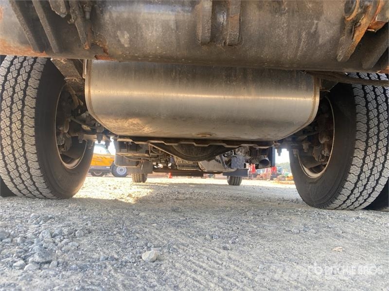 Hino S4 4x2 Van Truck Box trucks