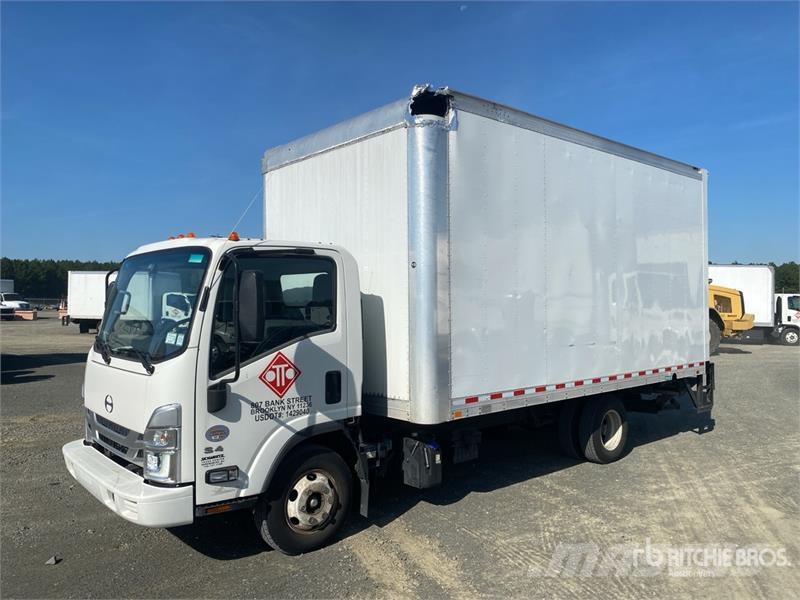 Hino S4 4x2 Van Truck Box trucks