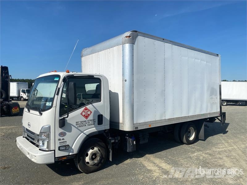 Hino S4 4x2 Van Truck Box trucks