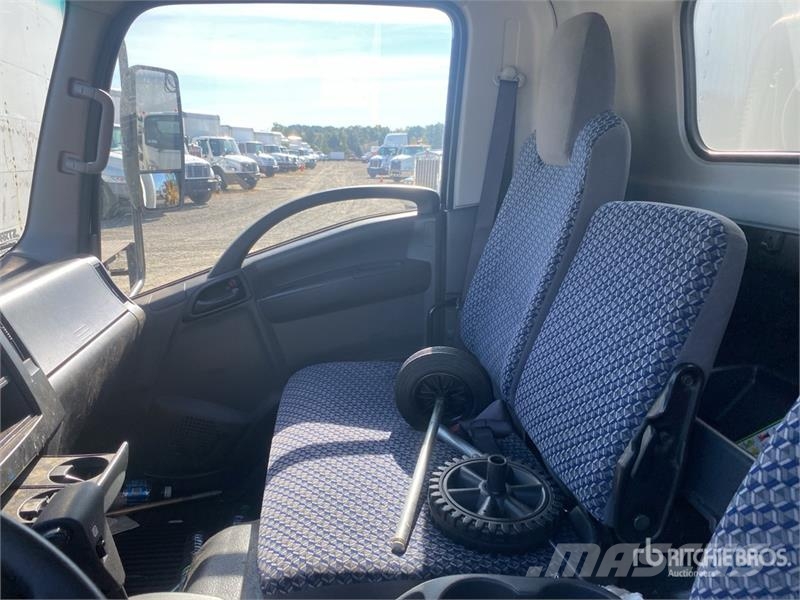 Hino S4 4x2 Van Truck Box trucks