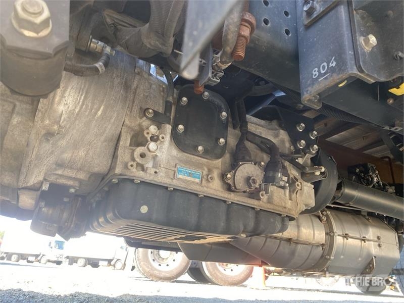 Hino S4 4x2 Van Truck Box trucks