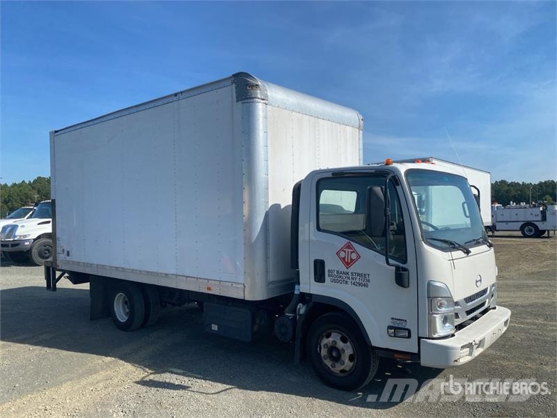 Hino S4 4x2 Van Truck Box trucks