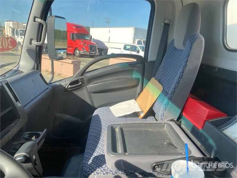Hino S4 4x2 Van Truck Box trucks