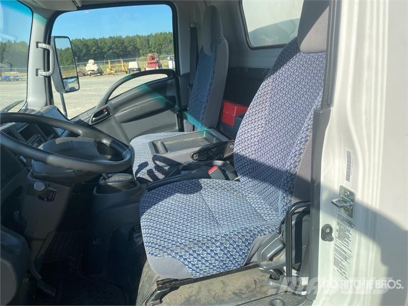 Hino S4 4x2 Van Truck Box trucks
