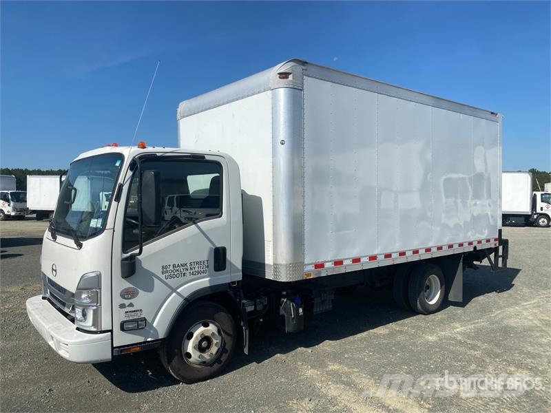 Hino S4 4x2 Van Truck Box trucks
