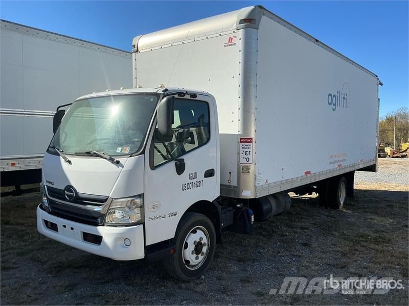 Hino XJC740 4x2 Van Truck Box trucks