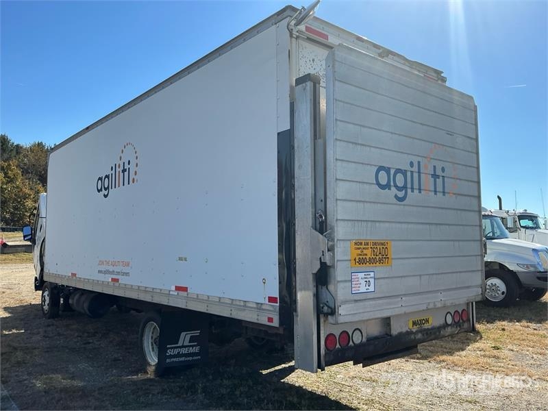 Hino XJC740 4x2 Van Truck Box trucks