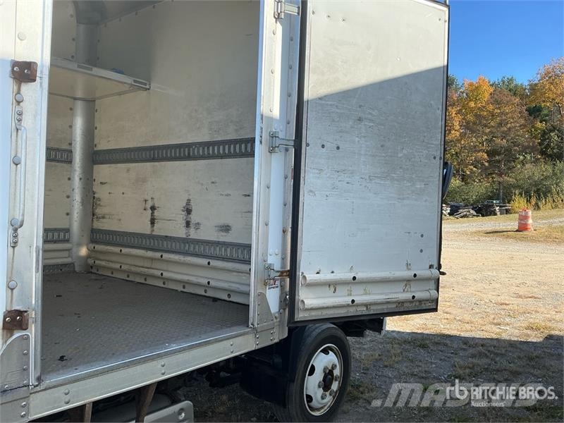 Hino XJC740 4x2 Van Truck Box trucks
