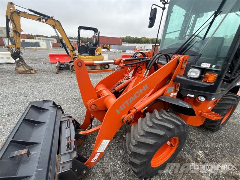Hitachi ZW30 Wheel Loader Pyöräkuormaajat