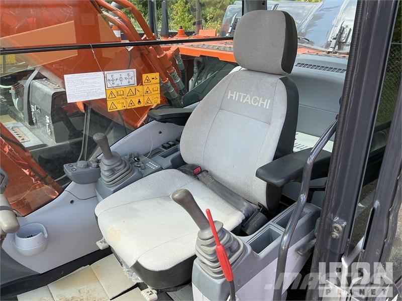 Purchase Hitachi ZX200-6 crawler excavators, Bid & Buy on Auction