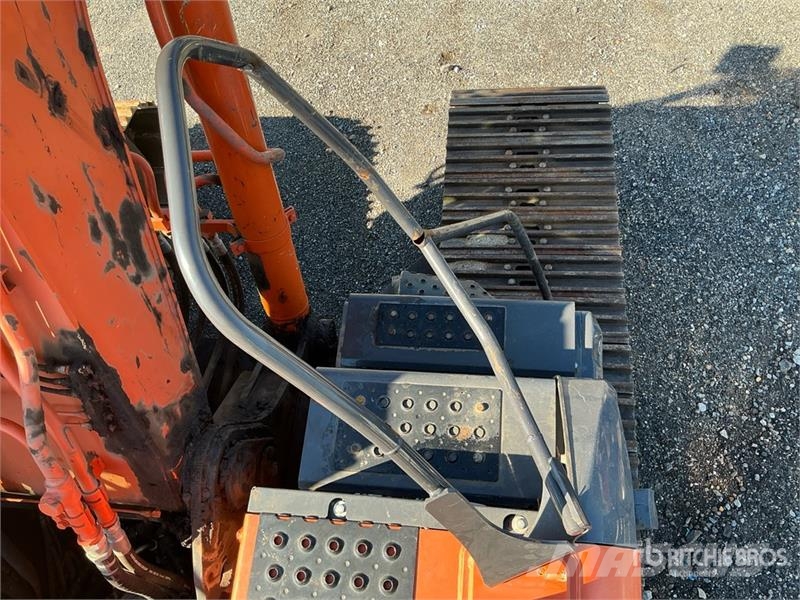 Hitachi ZX300LC-6 Tracked Excavator Lánctalpas kotrók