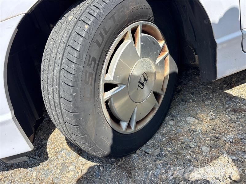 Honda Civic Hybrid Automobile (Inoperable) Avtomobili