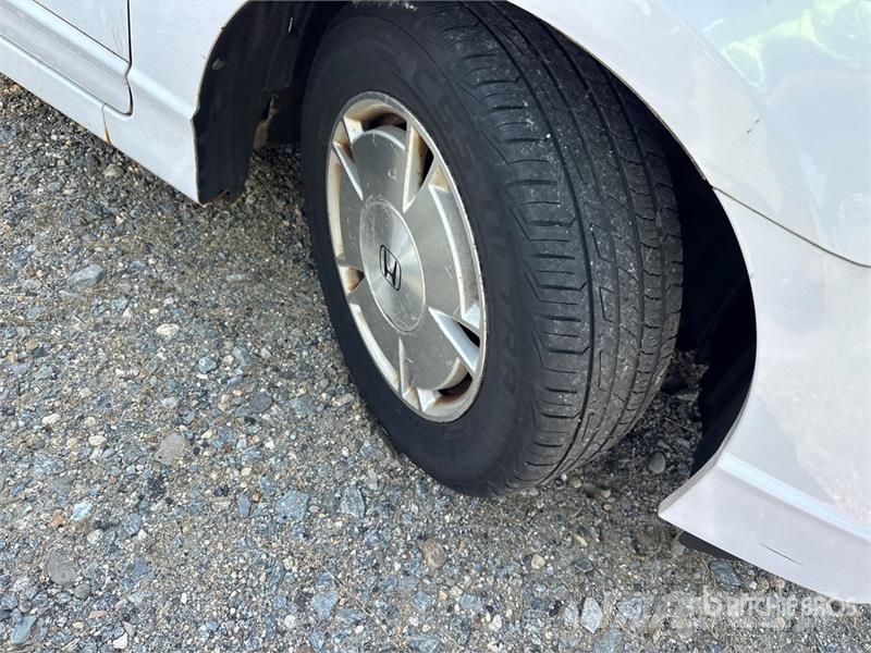 Honda Civic Hybrid Automobile (Inoperable) Avtomobili