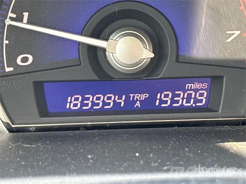 Honda Civic Hybrid Automobile (Inoperable) Avtomobili