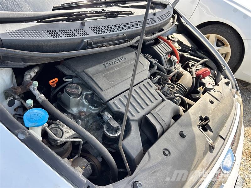 Honda Civic Hybrid Automobile (Inoperable) Avtomobili